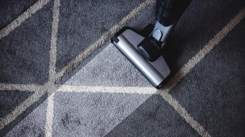 How to Choose the Right Carpet Cleaning Services Company for Your Budget